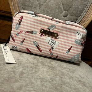 NWT Nicole Miller New York Pink and White Cosmetic Bag
